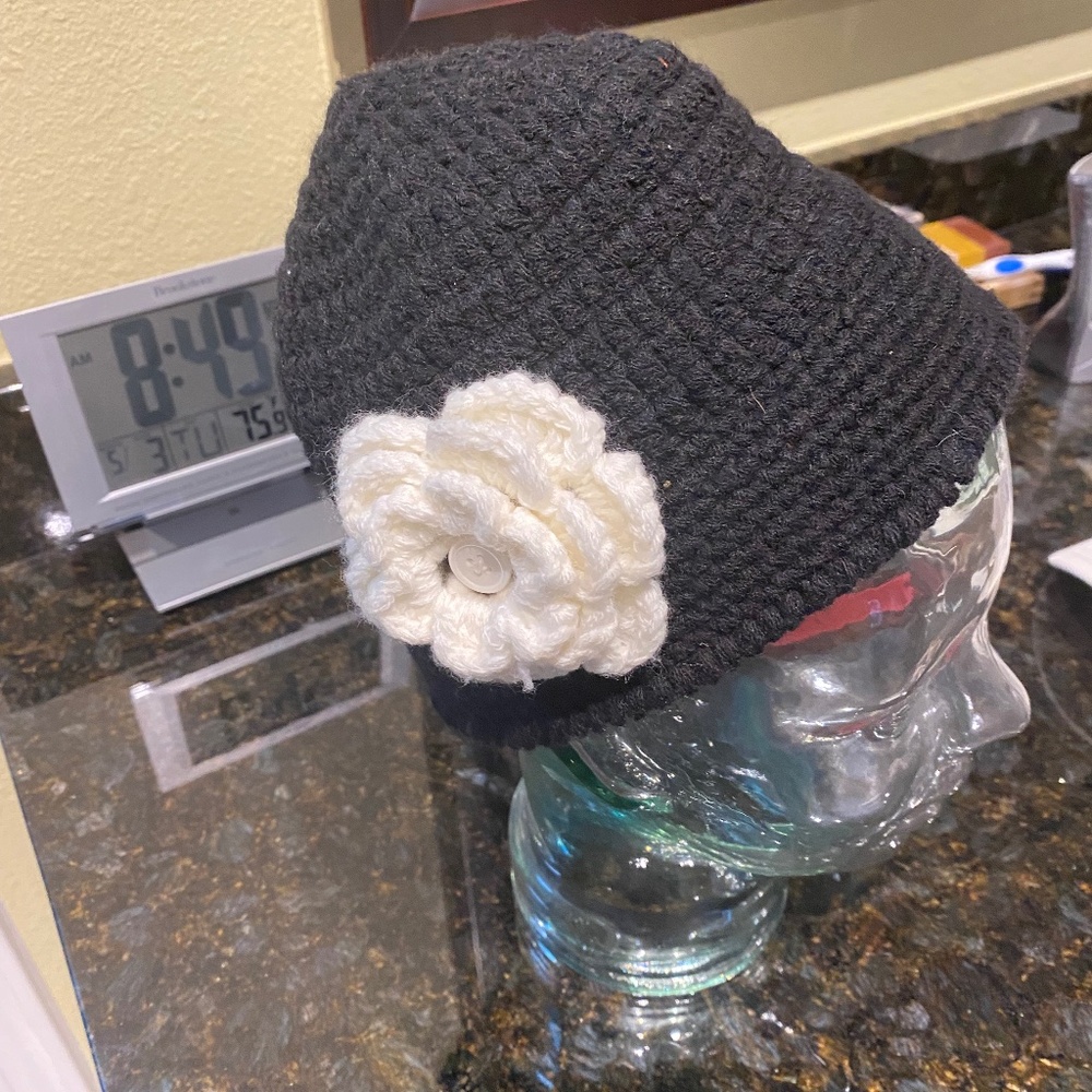 Child or Small Woman Knit Cap